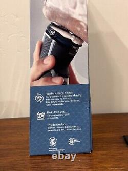 BNIB Philips Norelco Shaver 3960, Includes Travel Pouch, Wet & Dry For Comfort