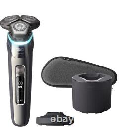 Philips Norelco Exclusive 9800 Rechargeable Wet & Dry Electric Shaver