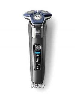 Philips Norelco Shaver 7200 Rechargeable Wet & Dry Electric Shaver. New