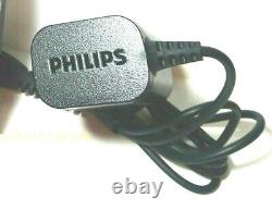 Philips Norelco AT814 Rasoir pour hommes rechargeable sans fil avec tondeuse intégrée escamotable.