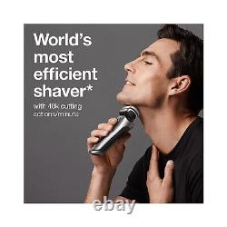 Titre en français : Rasoir électrique rechargeable Wet & Dry pour hommes Braun Series 9 9370cc avec système de nettoyage